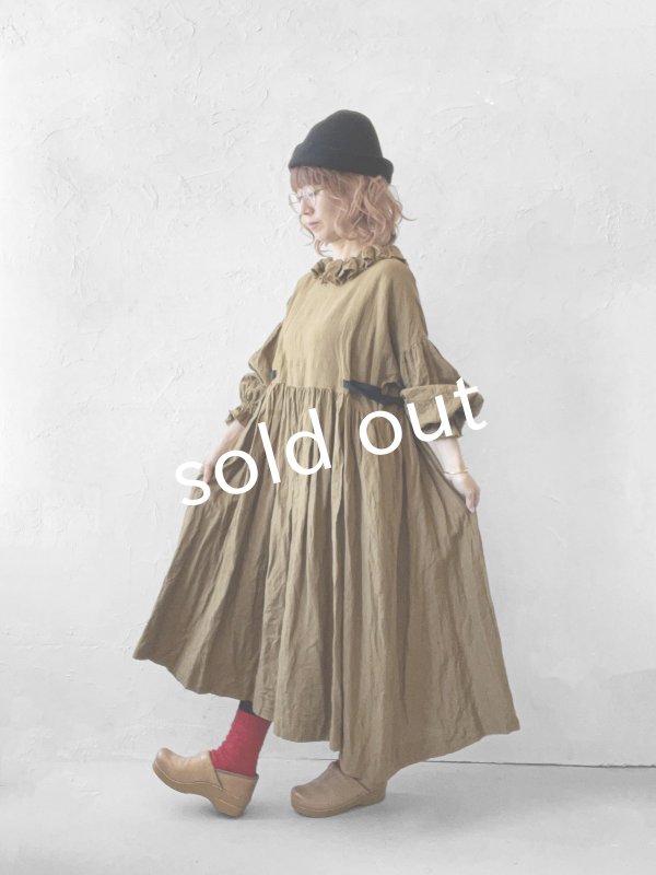画像15: MARCHE' DE SOEUR/ラッフルウエストリボンワンピース・マスタードブラウン (15)