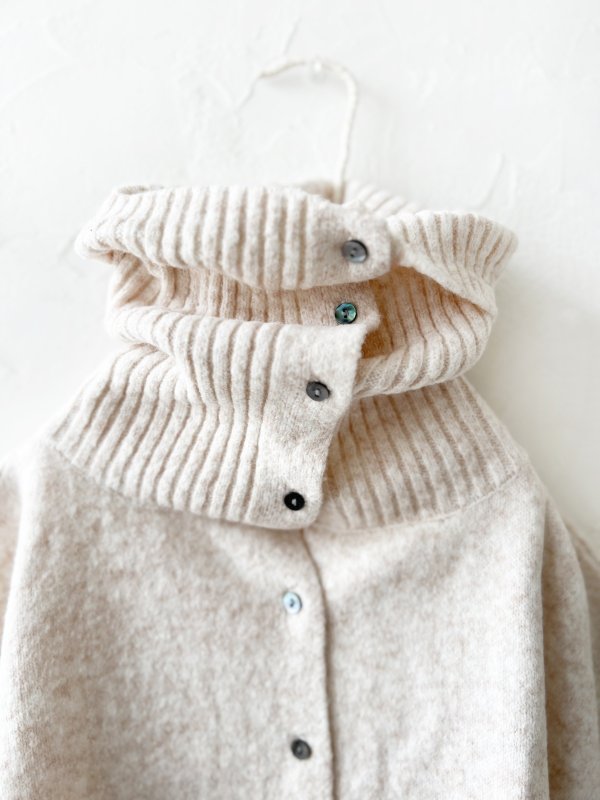 画像2: 08mab/もちもちニットポンチョ・アイボリー (2)