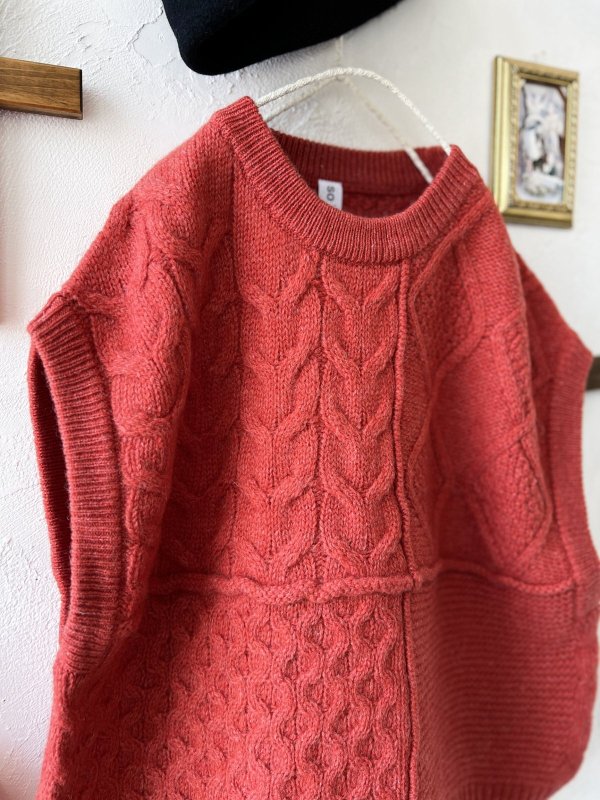 画像2: SO／アラン柄ワイドベスト・ブラッドレッド (2)