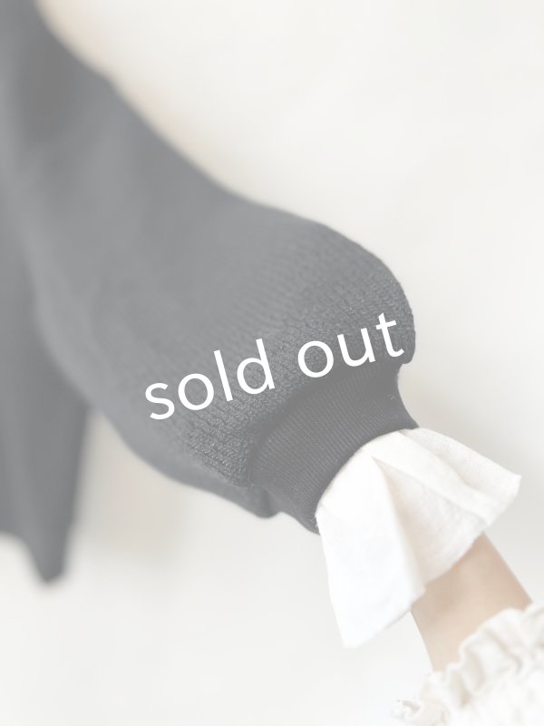 画像5: MAGALI /クォーターニットフリルプルオーバー・ブラック (5)