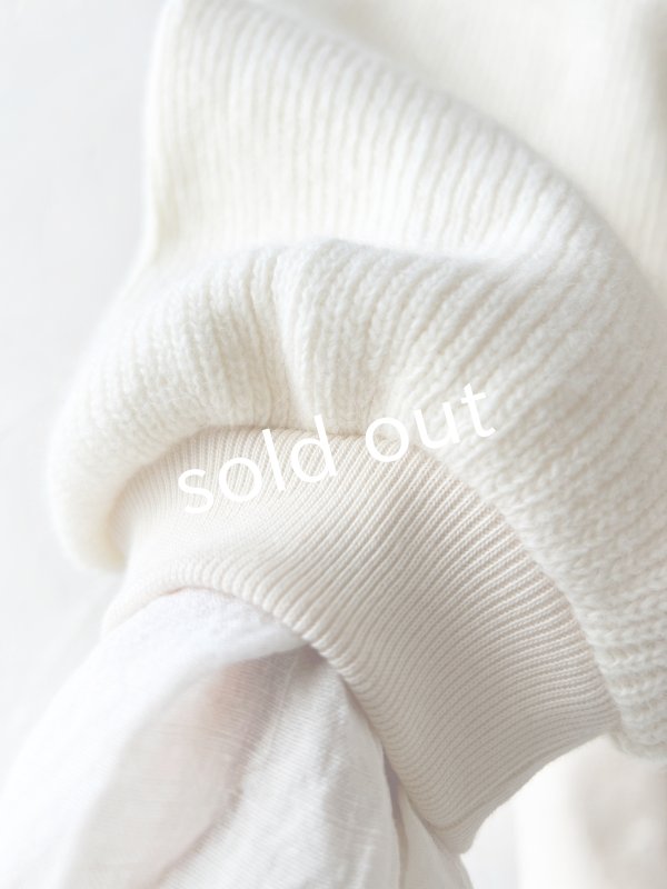 画像16: MAGALI /クォーターニットフリルプルオーバー・ブラック (16)