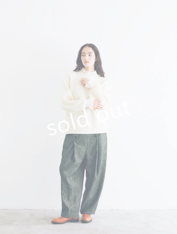 画像12: MAGALI /クォーターニットフリルプルオーバー・ブラック (12)