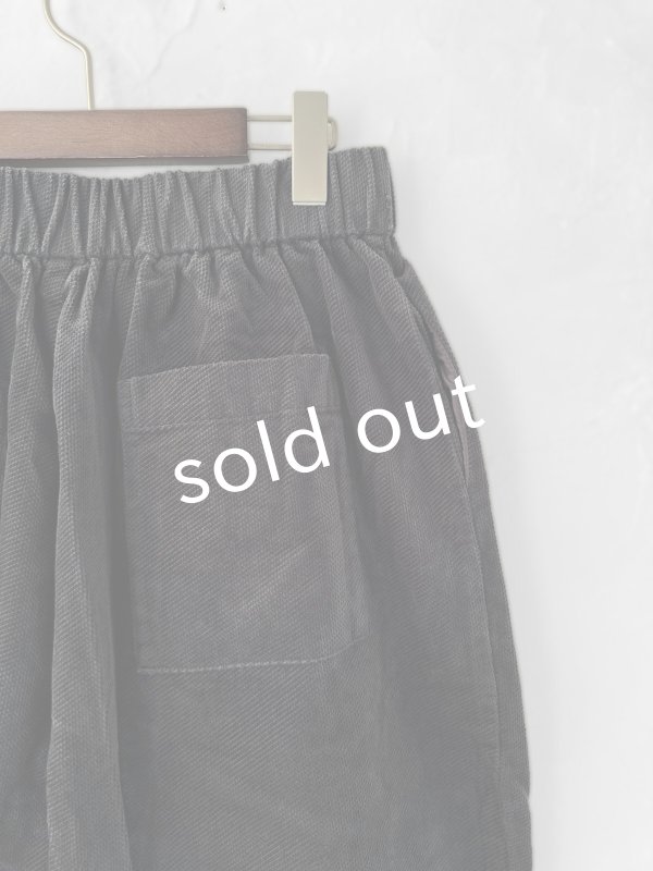 画像6: SO／綾コーデュロイカーブパンツ・チャコール (6)