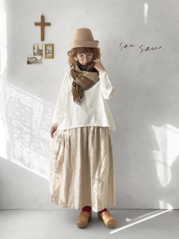 画像1: seasew.／704 起毛ランダムギャザースカート・ベージュ (1)