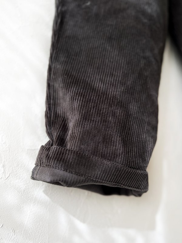 画像3: seasew.／510 コーデュロイテーパードパンツ・チャコール (3)