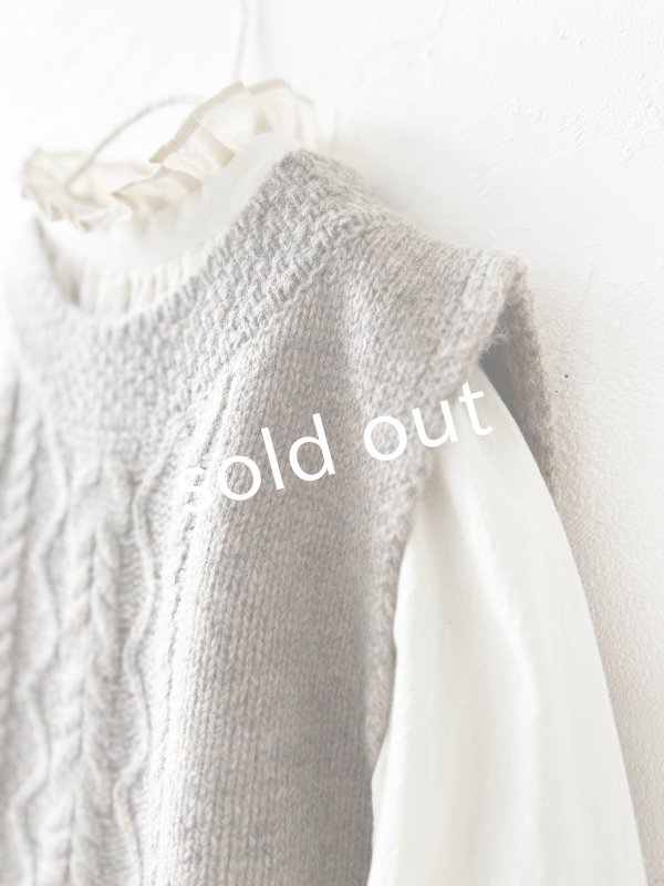 画像3: SO／後ろボタンニットベスト・サンドベージュ (3)