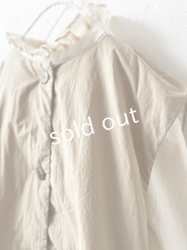 画像2: SO／ふわふわキルティングベスト・べージュ (2)