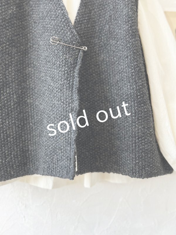 画像3: SO／シェットリノピン付きベスト・チャコール (3)