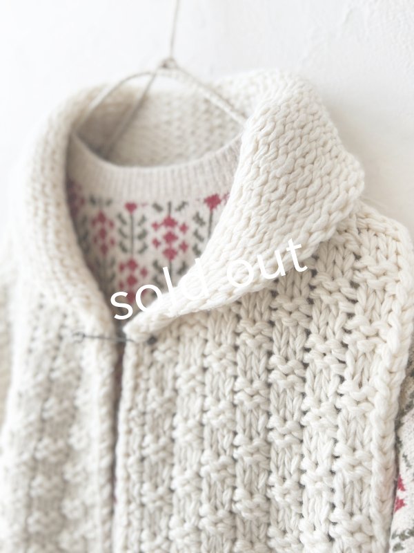 画像2: SO／ピン付きざっくりニットベスト・アイボリー (2)