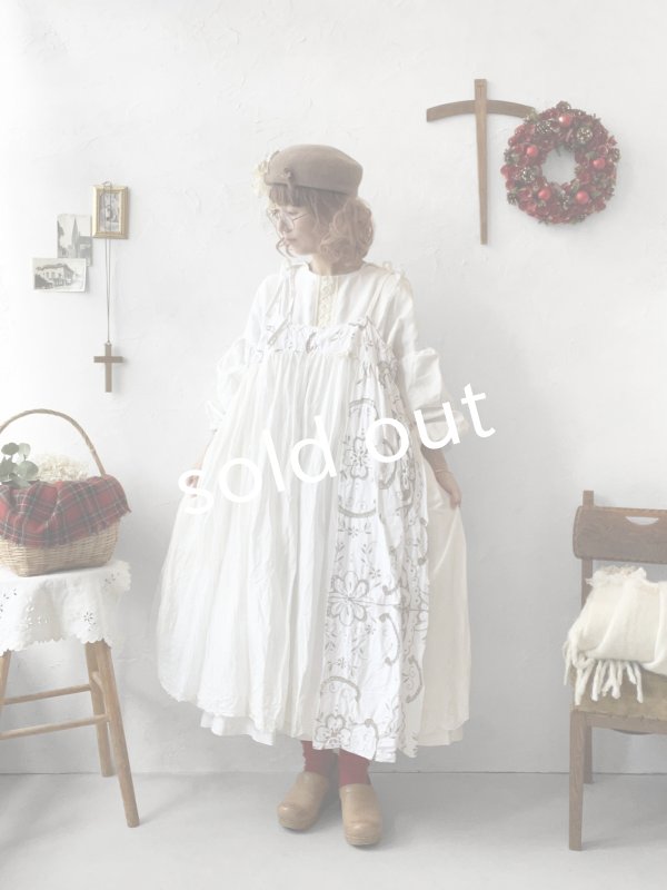 画像4: 【ノエルの贈り物】マディラ刺繍のキャミワンピース・A【1】 (4)