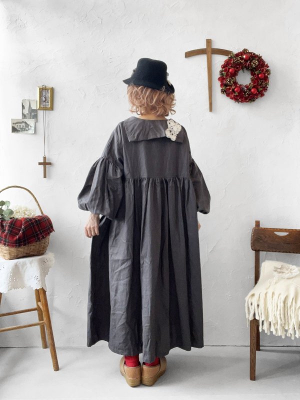 画像5: 【ノエルの贈り物】セーラー襟のレースワンピース・ダークグレー【20】 (5)