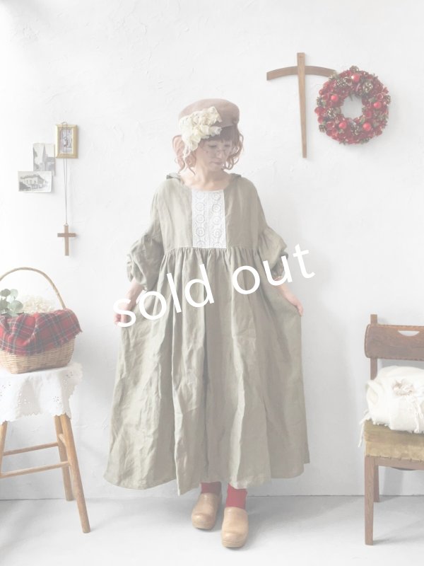 画像4: 【ノエルの贈り物】セーラー襟のレースワンピース・カーキ【19】 (4)