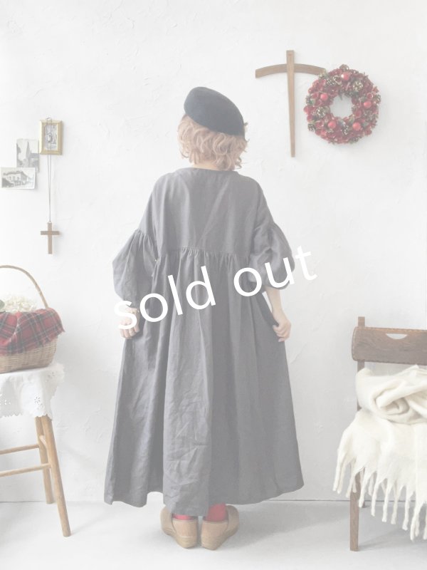 画像5: 【ノエルの贈り物】ダークグレーのパフスリーブレースワンピース【23】 (5)