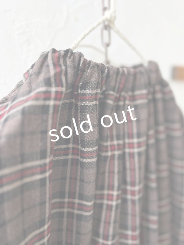 画像8: MARCHE' DE SOEUR／シャーリングネックワンピース・レッドブラウンチェック (8)