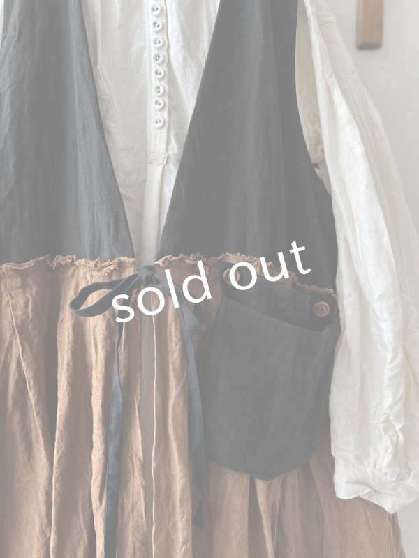 画像3: MARCHE' DE SOEUR／リネンのベストワンピース・黒×アンティークブラウン (3)