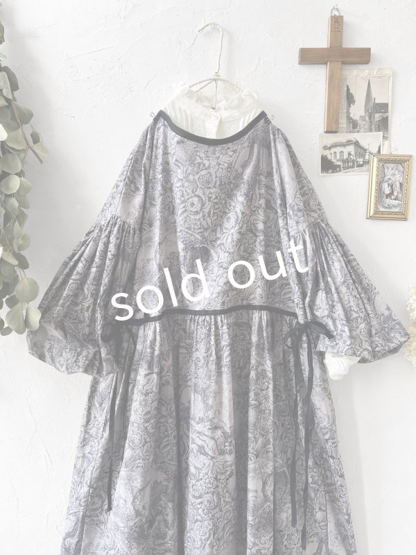 画像2: shizuka's／トワルドジュイのリボンワンピース（パフスリーブ）ラベンダー (2)