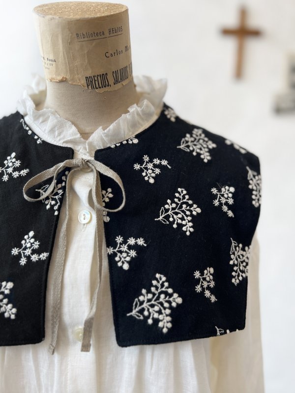 画像2: MARCHE' DE SOEUR／タッセルティペット・黒ブーケ (2)