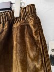 画像3: seasew.／509 コーデュロイ裾ダーツパンツ・ブラウン (3)