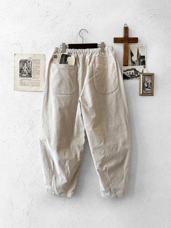 画像6: seasew.／509 コーデュロイ裾ダーツパンツ・アイボリー (6)