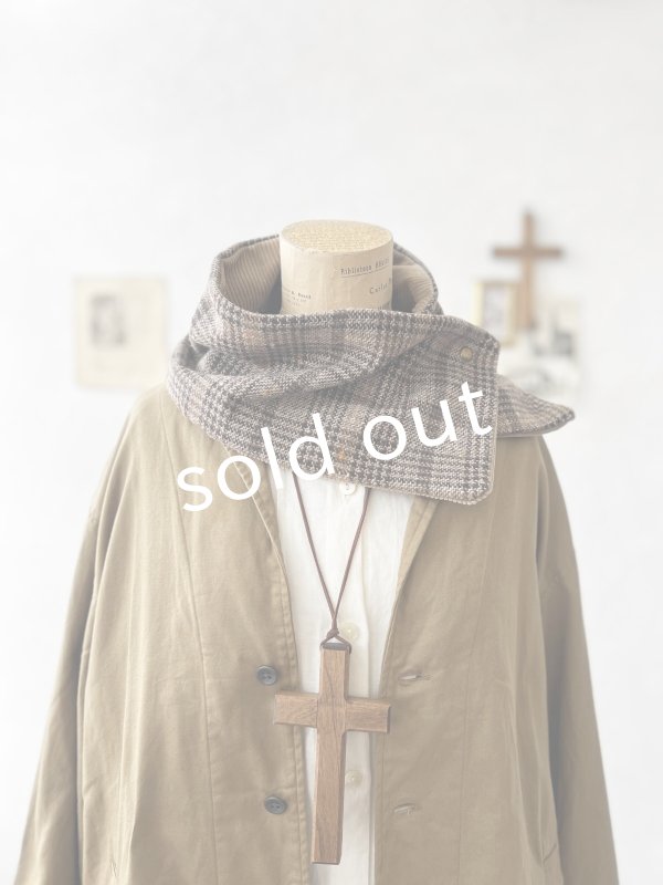 画像2: MARCHE' DE SOEUR／ボタンネックウォーマー・B (2)