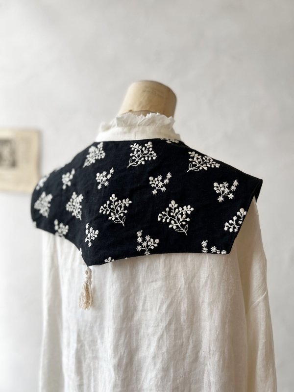 画像4: MARCHE' DE SOEUR／タッセルティペット・黒ブーケ (4)