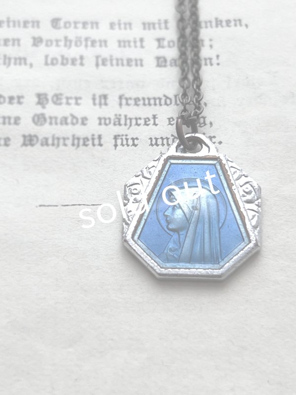 画像2: antique／ルルドの泉のメダイネックレス・ブルー (2)