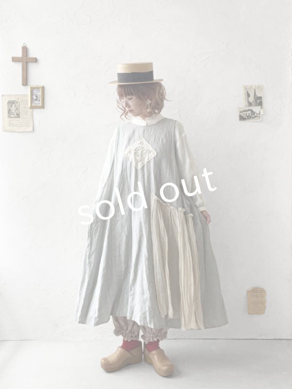 画像10: MARCHE' DE SOEUR／アンティークレース付きタブリエドレス・アイスグレー (10)