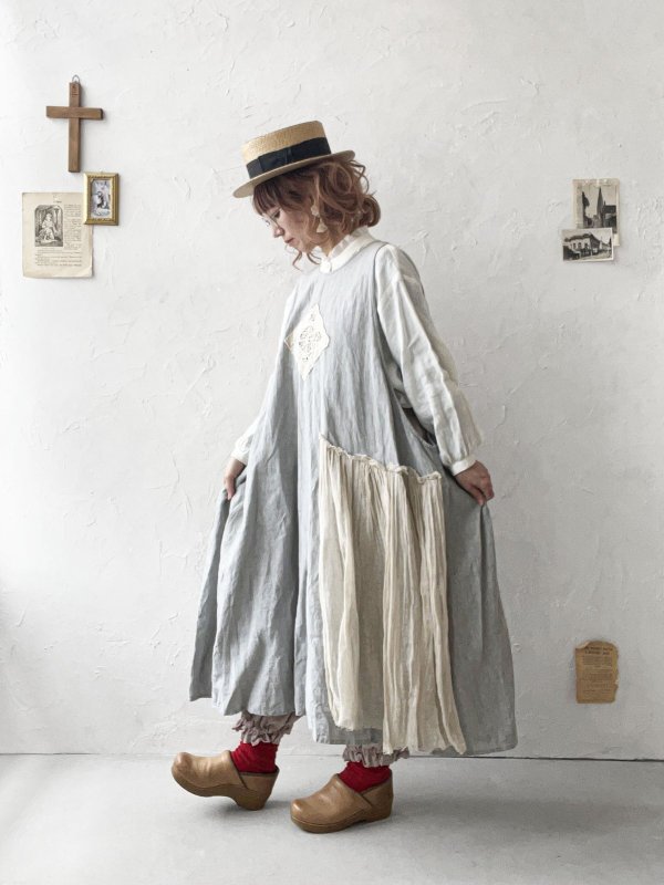 画像9: MARCHE' DE SOEUR／アンティークレース付きタブリエドレス・アイスグレー (9)