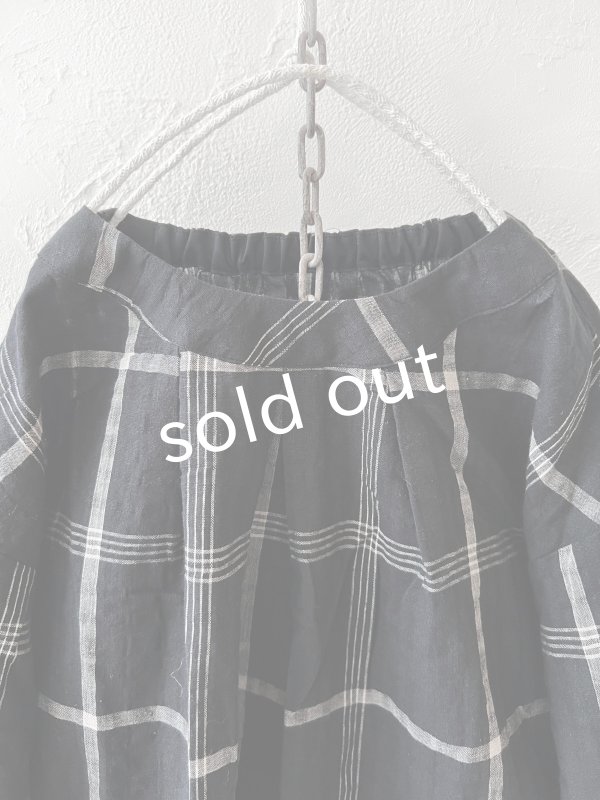 画像2: le ciel a tempsdoux／先染めチェックブラウス・黒 (2)