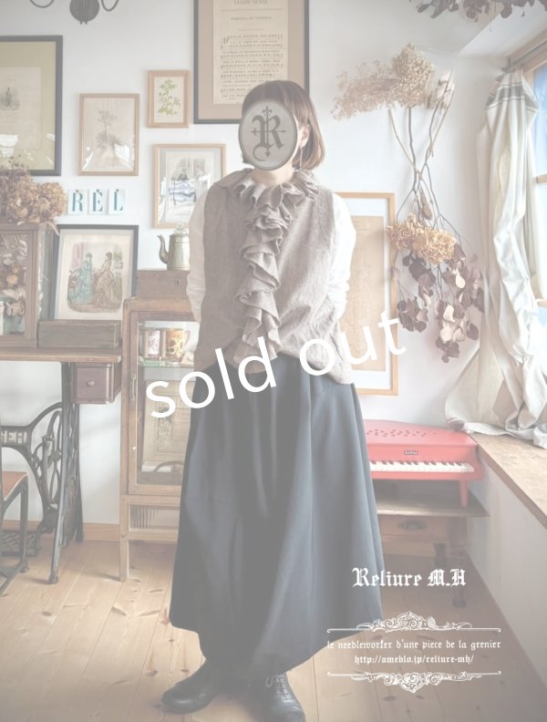 画像2: Reliure／FRILL VEST・moca tweed (2)