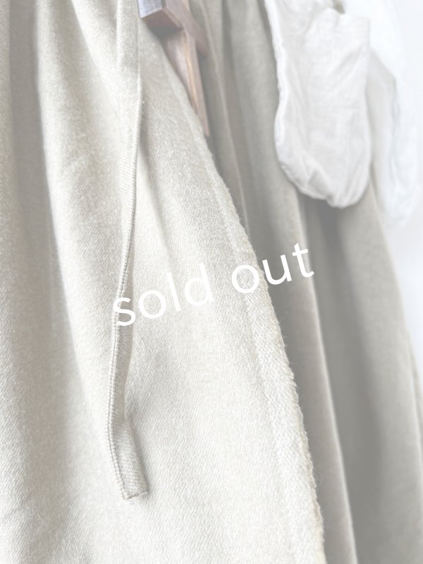 画像6: MARCHE' DE SOEUR／ベストワンピース・生成り×オリーブベージュ (6)