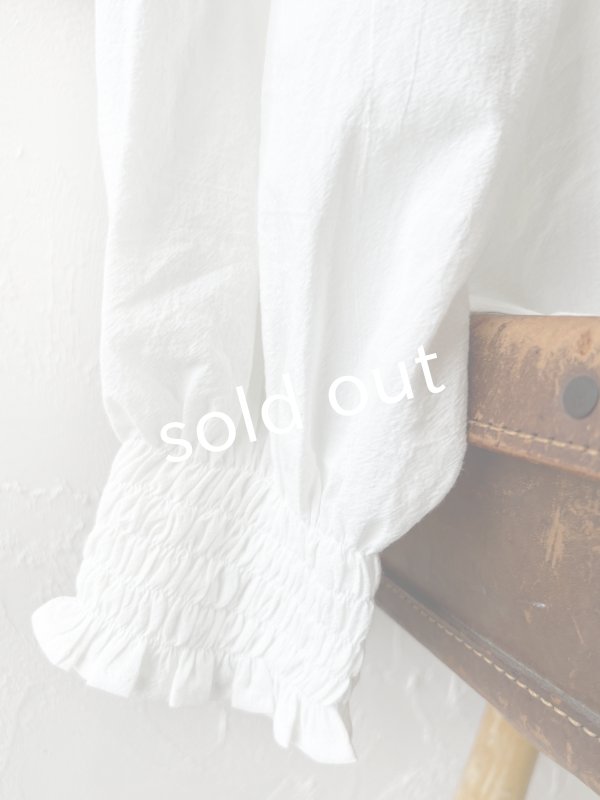 画像5: nous rendent heureux／シャーリング襟ブラウス・オフ (5)