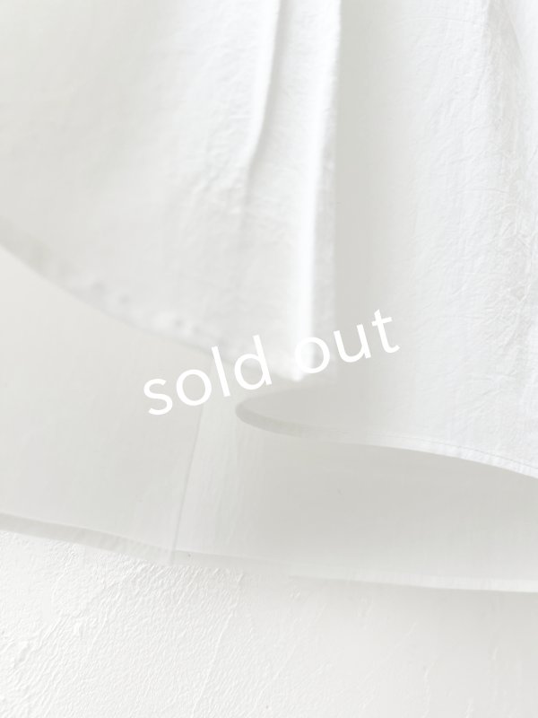 画像14: nous rendent heureux／シャーリングパフ袖ブラウス・グレージュ (14)