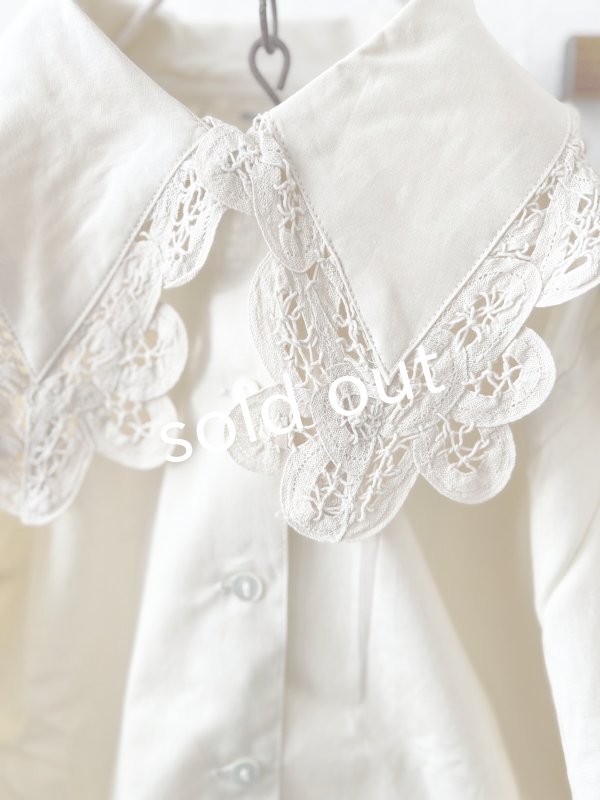 画像3: nous rendent heureux／バテンレース襟ブラウス・ライトベージュ (3)