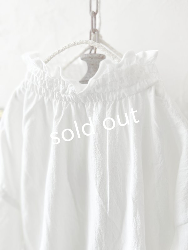 画像3: nous rendent heureux／シャーリング襟ブラウス・オフ (3)