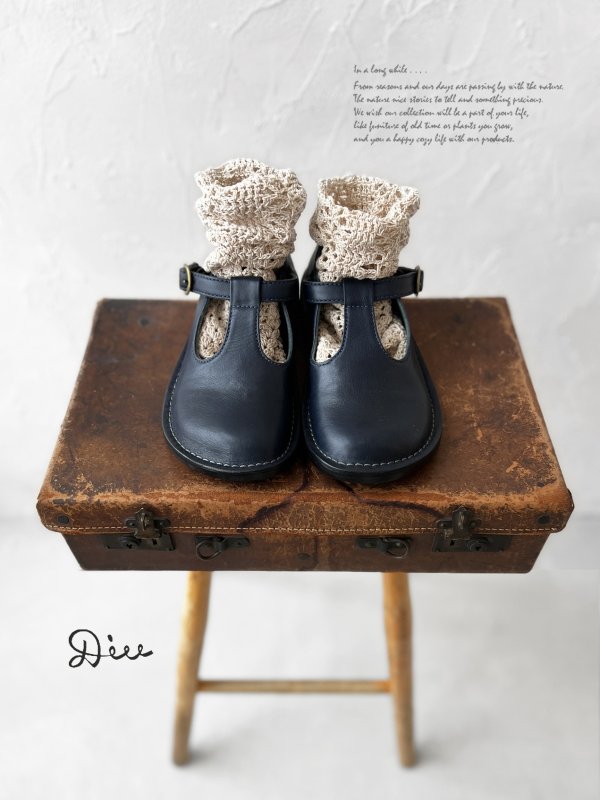 画像1: Diu／本革 Tストラップシューズ・ダークネイビー［M / L］ (1)