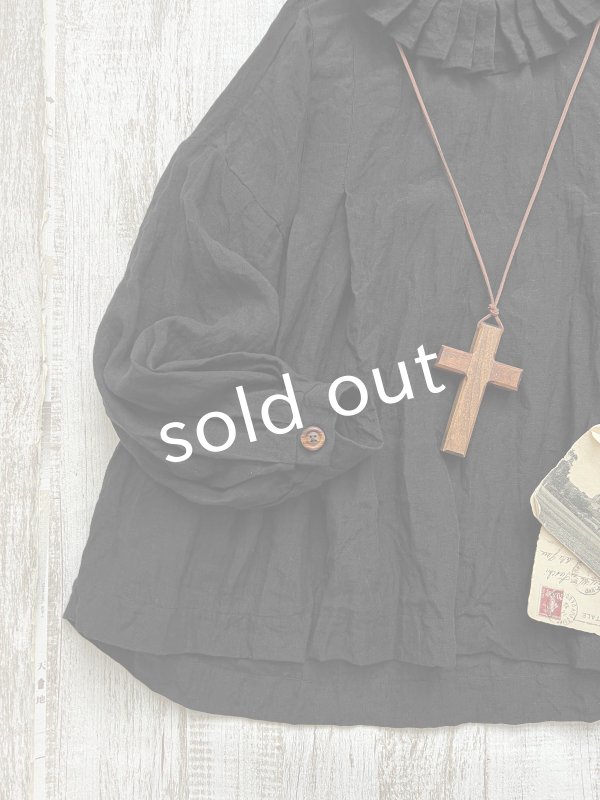 画像7: Reliure／Tucked ruffle collar blouse・black (7)