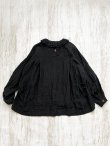 画像9: Reliure／Tucked ruffle collar blouse・black (9)