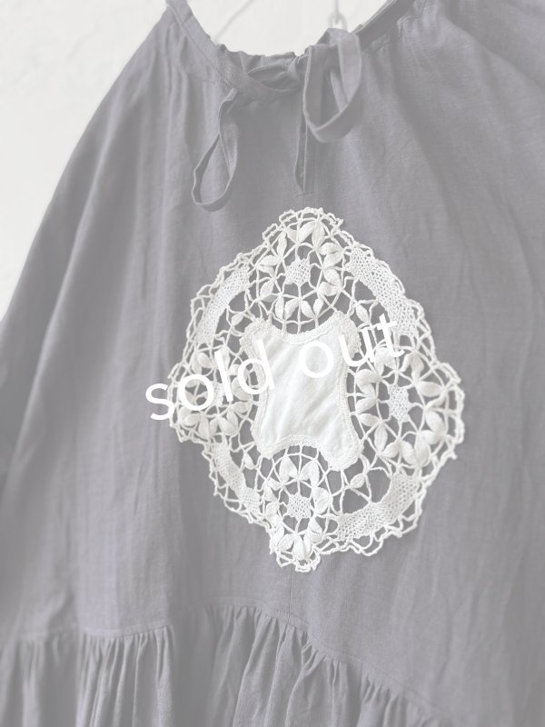 画像3: shizuka's／アンティーク刺繍レースワンピース・チャコール (3)