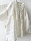 画像7: 08mab/シャーリング袖ピンタックブラウス・オフ (7)