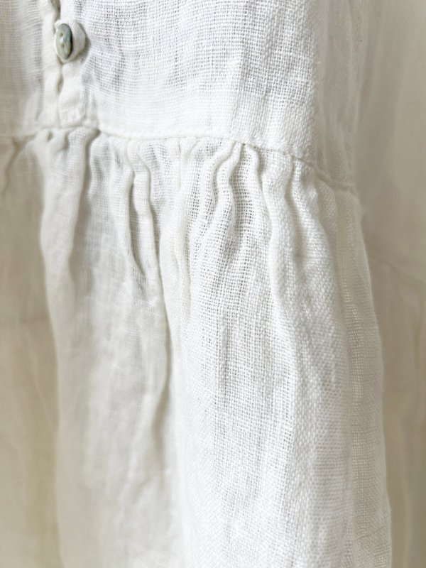 画像5: 08mab/ピンタック多ボタンブラウス・オフ (5)