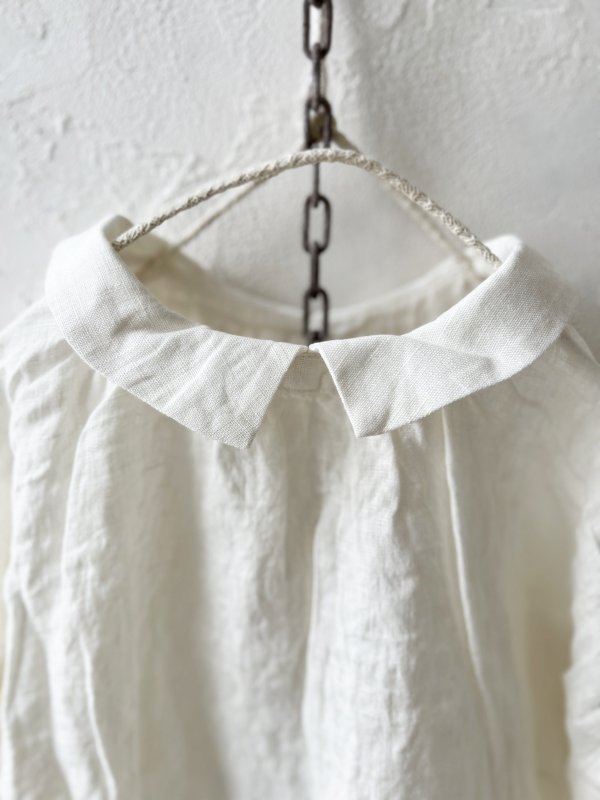 画像2: 08mab/小さな襟のブラウス・オフ (2)