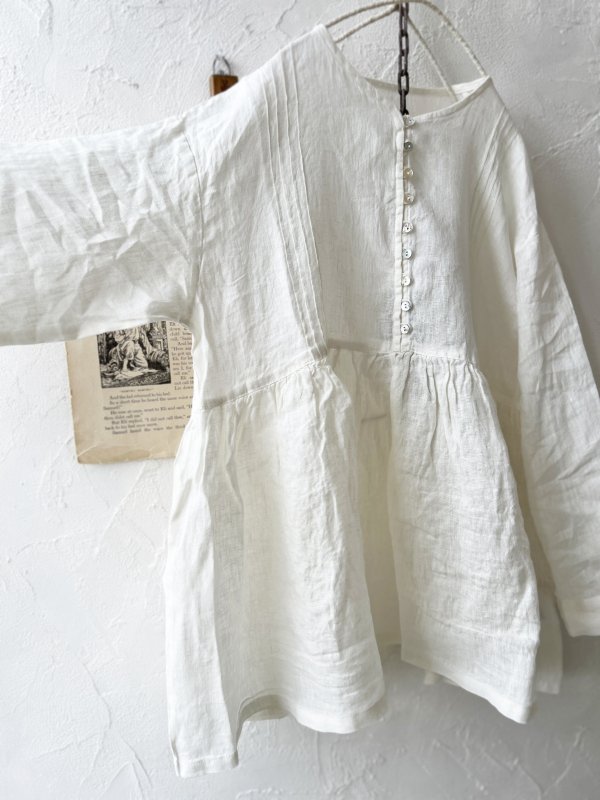 画像6: 08mab/ピンタック多ボタンブラウス・オフ (6)