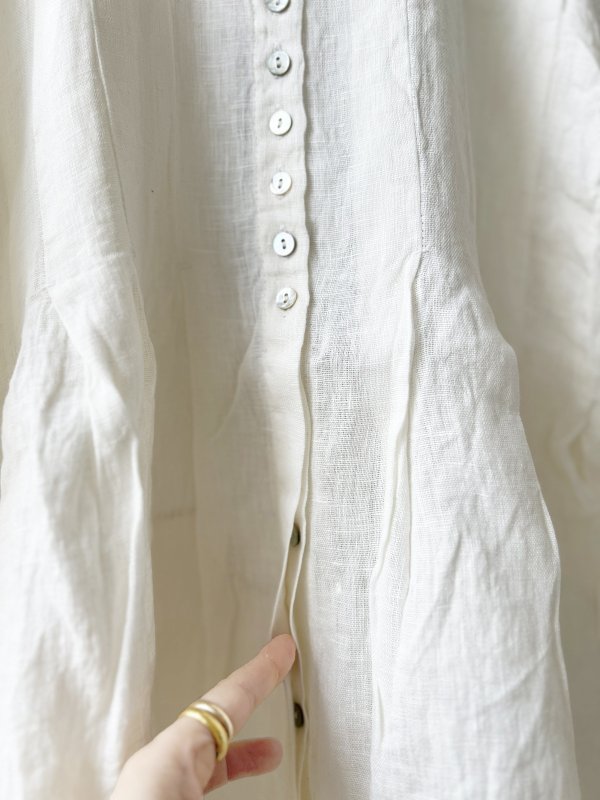 画像4: 08mab/タックフレアブラウス・オフ (4)