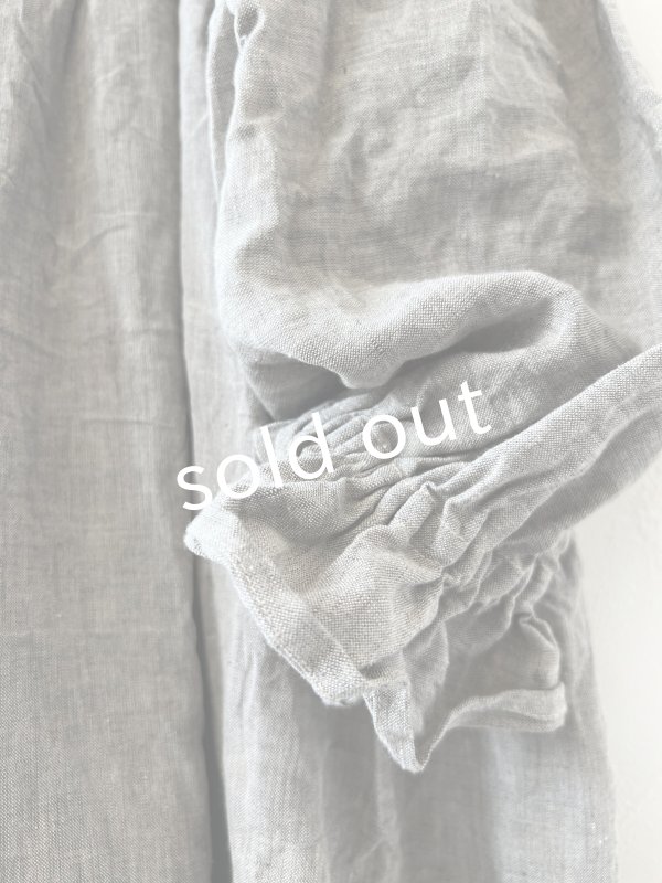 画像4: shizuka's／セーラー襟の刺繍レースワンピース・ペールグレー (4)