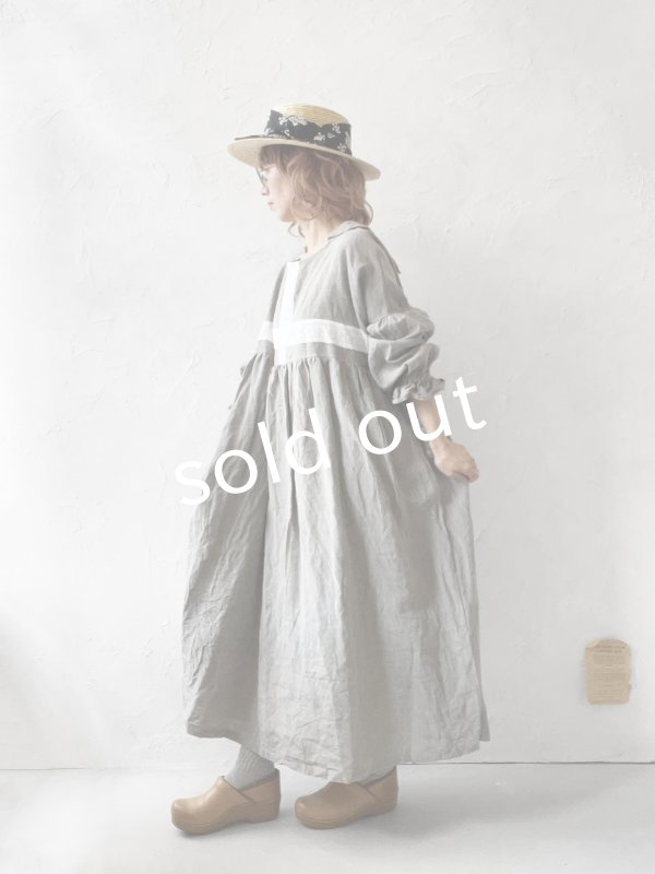 画像9: shizuka's／セーラー襟の刺繍レースワンピース・ペールグレー (9)