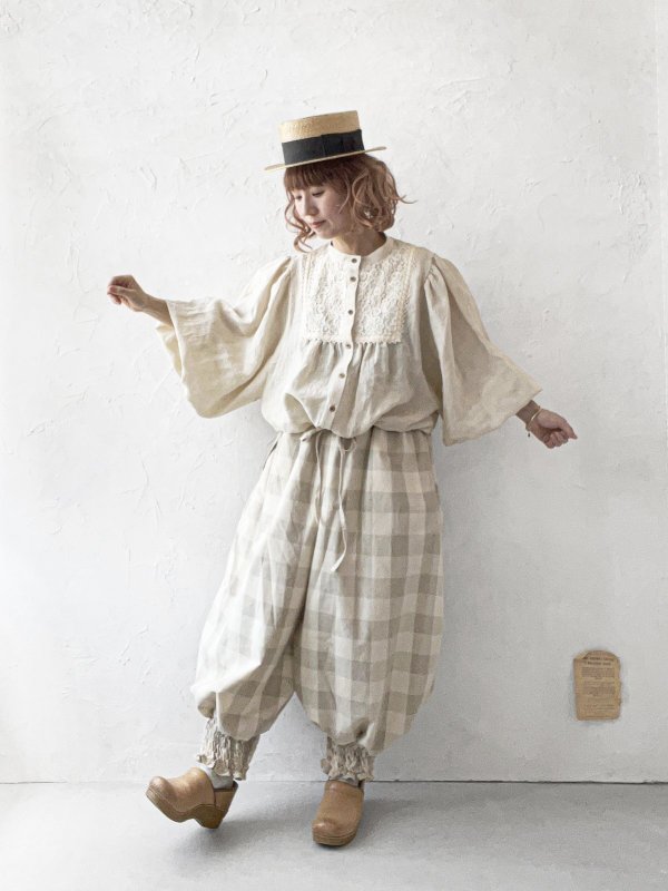 画像10: MARCHE' DE SOEUR／大きなバルーン袖のブラウス・ミルク (10)