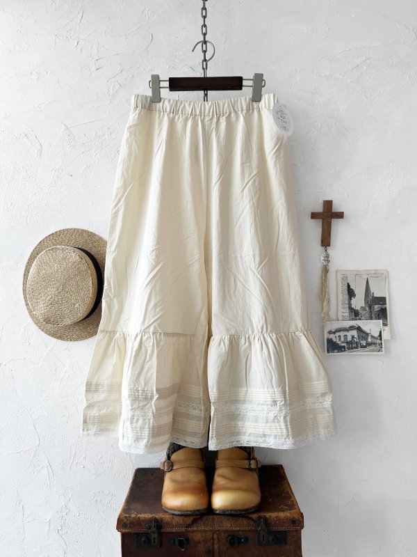 画像2: manoamano /レース&ピンタックペチパンツ・生成り (2)