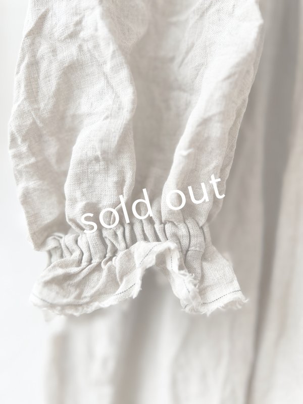 画像4: MARCHE' DE SOEUR／オランダリネン ギャザーワンピース・生成り (4)