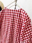 画像10: MARCHE' DE SOEUR／スキッパーギャザーワンピース・赤ギンガム (10)